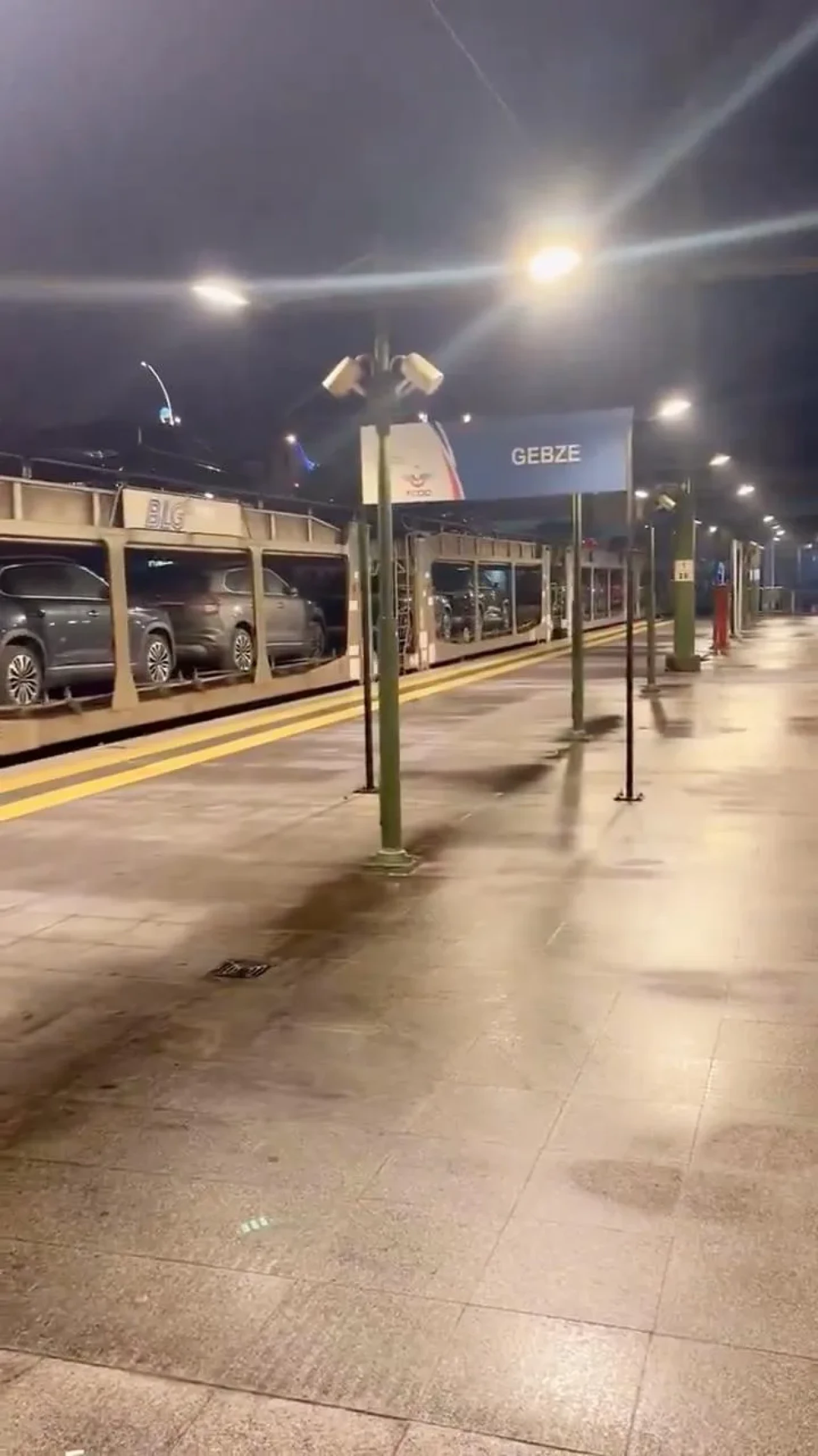 Togg otomobilleri trenle Almanya'ya ihraç edilmeye başlandı