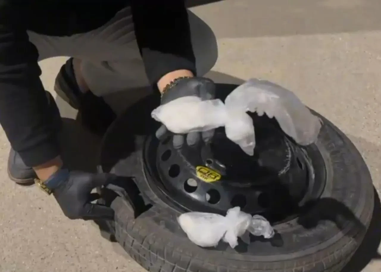 Kahramanmaraş’ta stepne içinde uyuşturucu ele geçirildi, 2 şüpheli tutuklandı