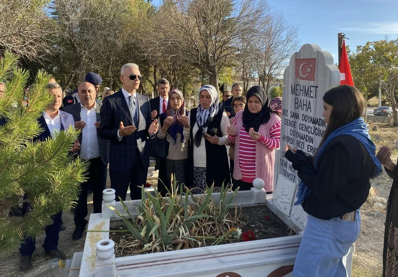 Ermenek'teki maden faciasında hayatını kaybeden 18 işçi anıldı