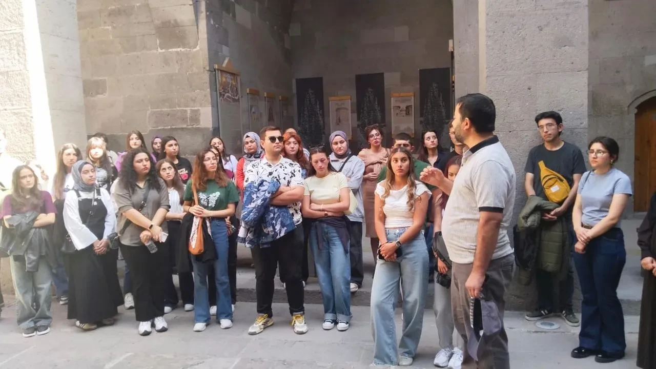 Erciyes Üniversitesi öğrencileri için Kayseri Kültür Yolu Turu düzenlendi