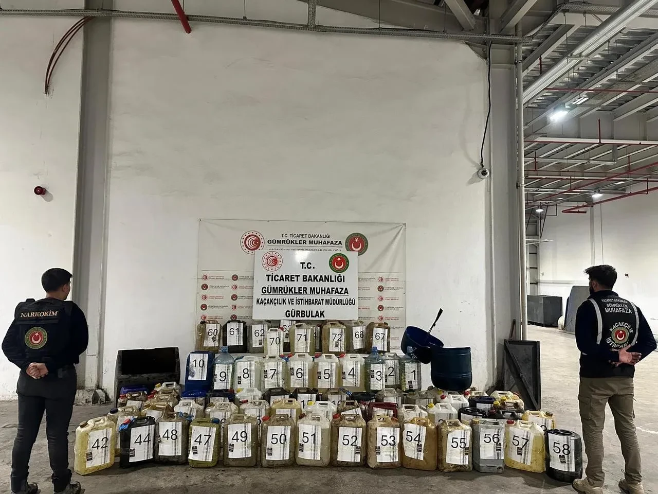 Ticaret Bakanlığı 3 operasyonda 4,3 milyar TL değerinde uyuşturucu ele geçirdi