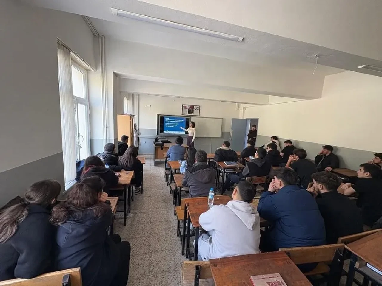 Sinop Türkeli'de Mimar Sinan Mesleki ve Teknik Anadolu Lisesi öğrencilerine organ bağışı eğitimi