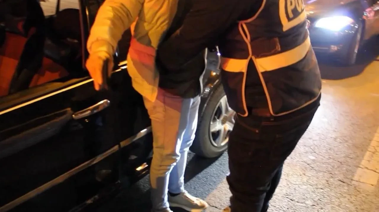 Kayseri'de 52 aranan şahıs yakalandı ve 14 bin 239 kişi sorgulandı