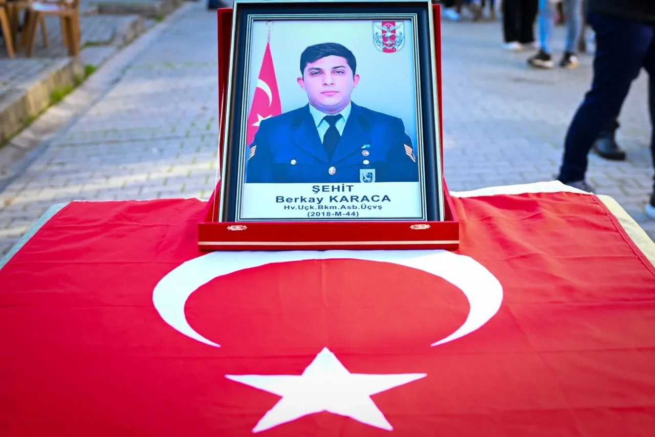 Lüleburgaz'da şehit Berkay Karaca için mevlit okundu ve yetkililer katıldı