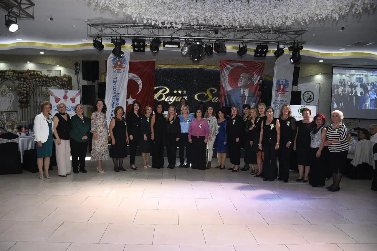 Kuşadası'nda türk anneler derneği ve profesyonel aşçılar derneği eğitim için bir