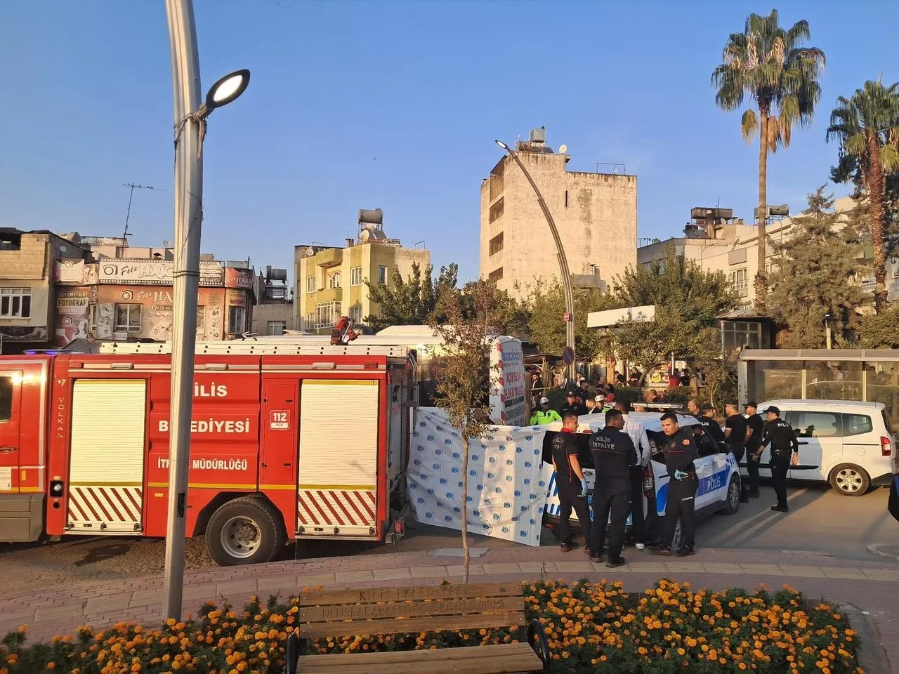 Kilis'te halk otobüsünün çarptığı Fatma Kartalkanatlı hayatını kaybetti