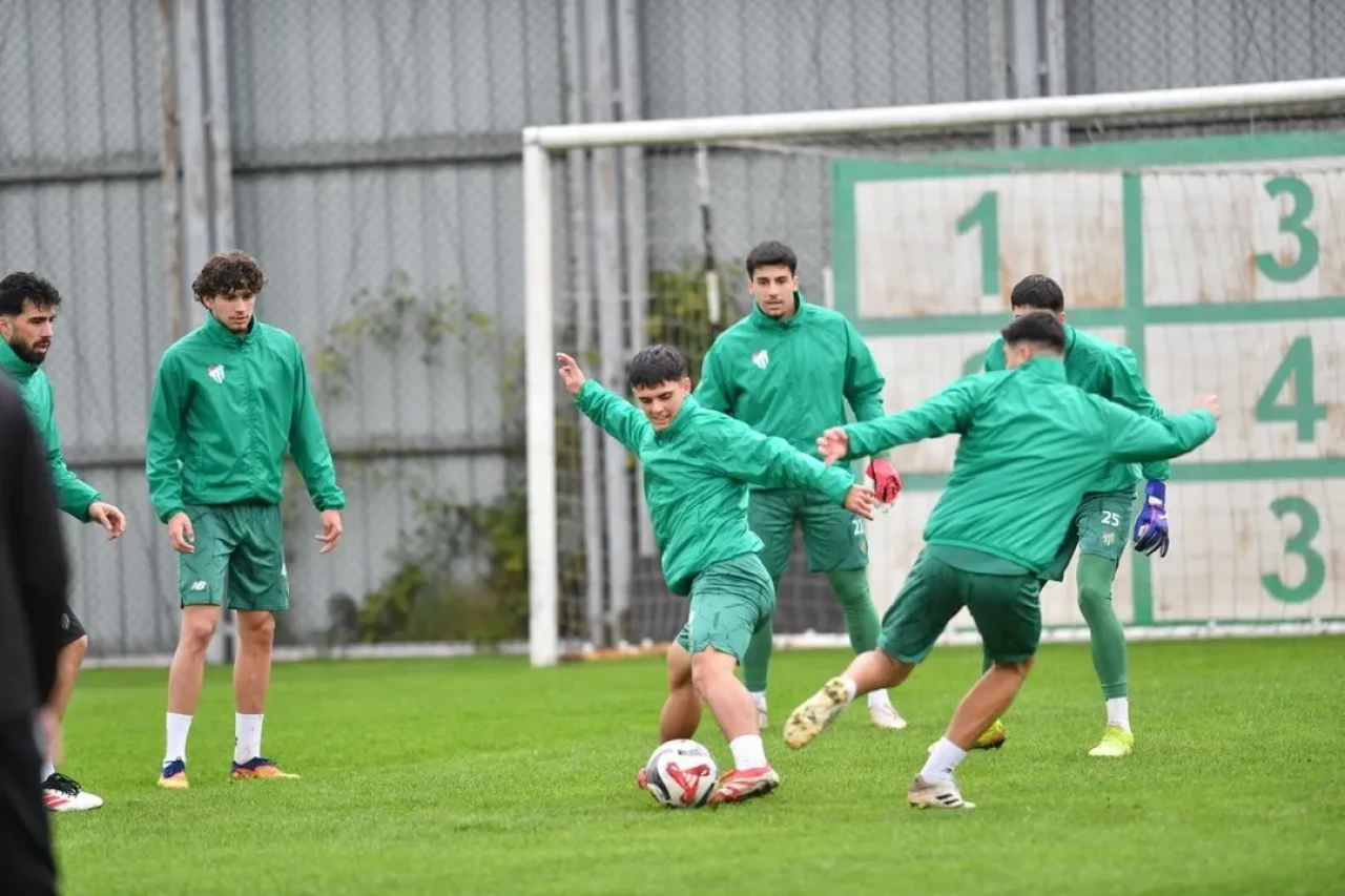 Bursaspor Fethiyespor maçı öncesi antrenmanlarını tamamladı