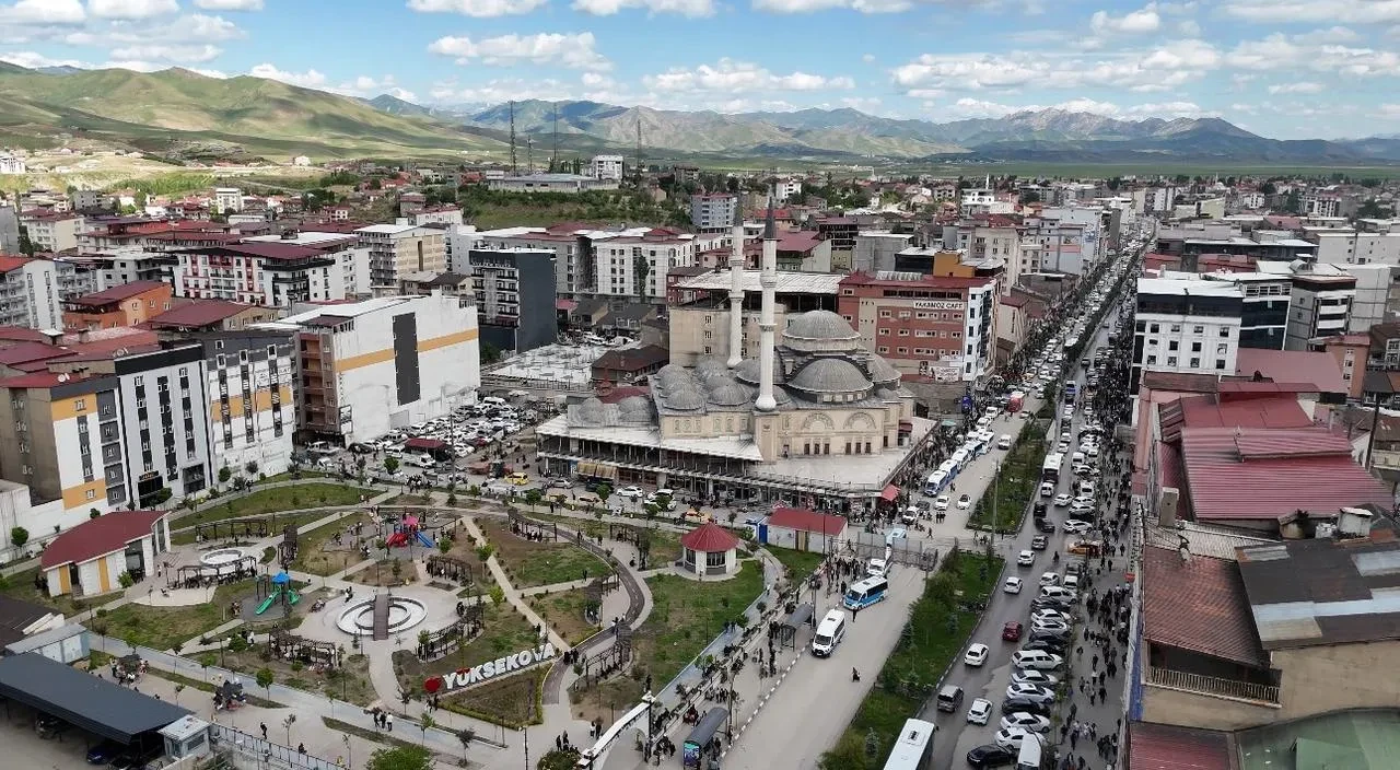 Devlet Bahçeli'nin terörsüz türkiye adımları yüksekovalıları umutlandırdı