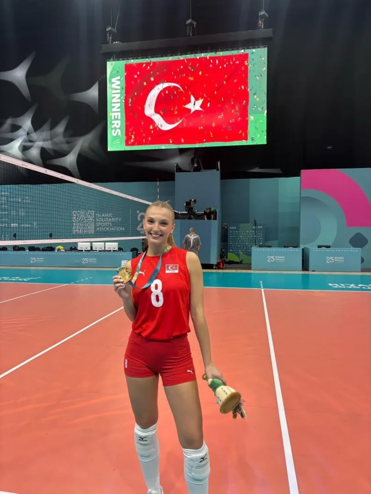 Göztepeli sporcular İslami Dayanışma Oyunları'ndan madalyalarla döndü