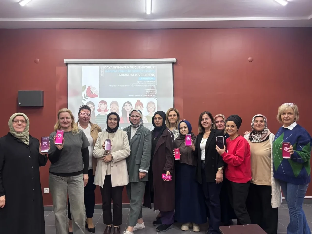 Düzce Üniversitesi’nde kadına yönelik şiddete karşı farkındalık ve direnç etkinliği düzenlendi
