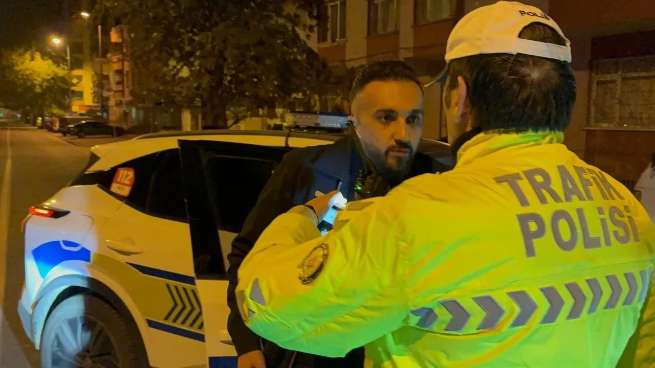 Kayseri'de 3.15 promil alkollü çıkan sürücünün ehliyetine 2044 yılına kadar el konuldu