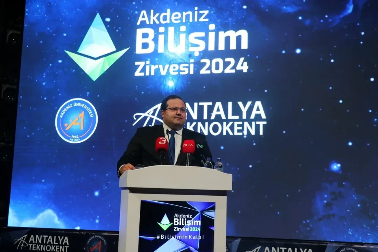 Antalya'da teknoloji dünyası 9. Akdeniz Bilişim Zirvesi'nde buluşuyor