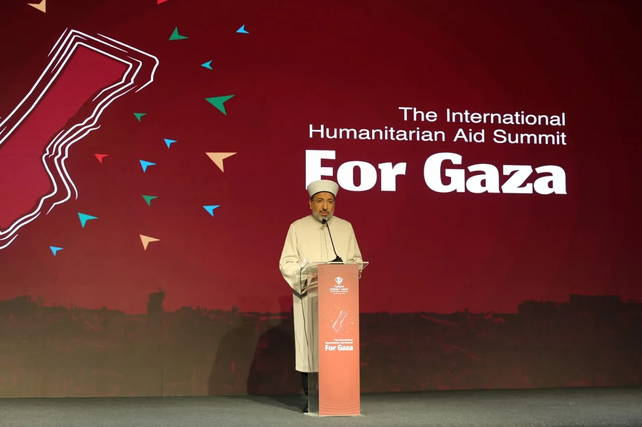 İstanbul'da Gazze insani krizi için uluslararası zirve düzenlendi