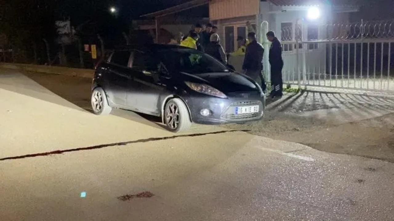 Bursa'nın İnegöl ilçesinde otomobil ile scooter çarpıştı, sürücü ağır yaralandı