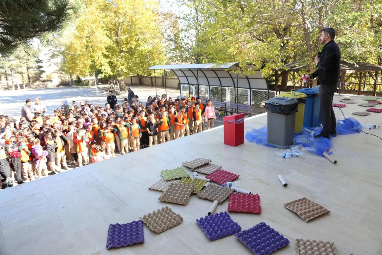 Konya'da çocuklar geri dönüşüm için yarışacak