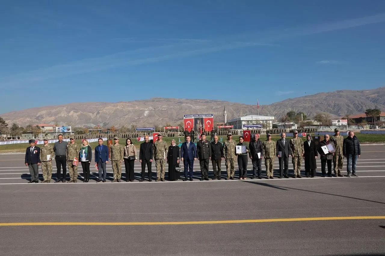 Erzincan’da bedelli erler vatan hizmeti için yemin etti