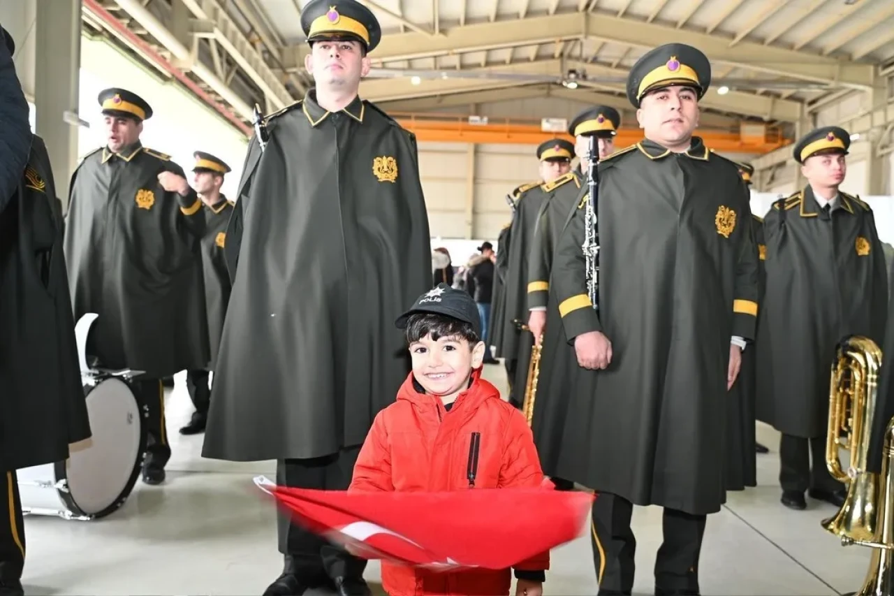 Malatya'da Tulga-1 kışlası halka açılarak yerli savunma sanayi ürünleri sergilendi