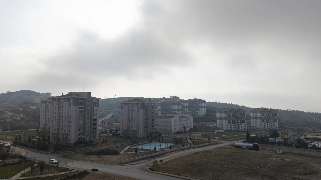 Kırıkkale'de sis denizi havadan kartpostallık manzaralar oluşturdu