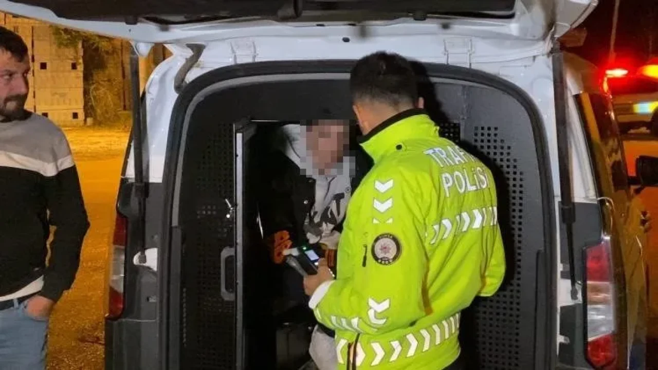 Bursa'da dur ihtarına uymayan sürücü kaza yapınca yakalandı ve ceza aldı