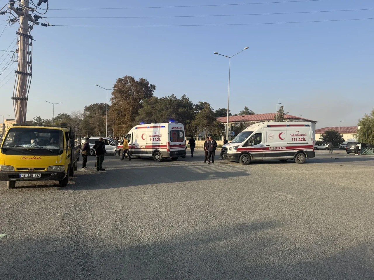 Iğdır'da iki otomobilin çarpışması sonucu maddi hasarlı trafik kazası meydana geldi