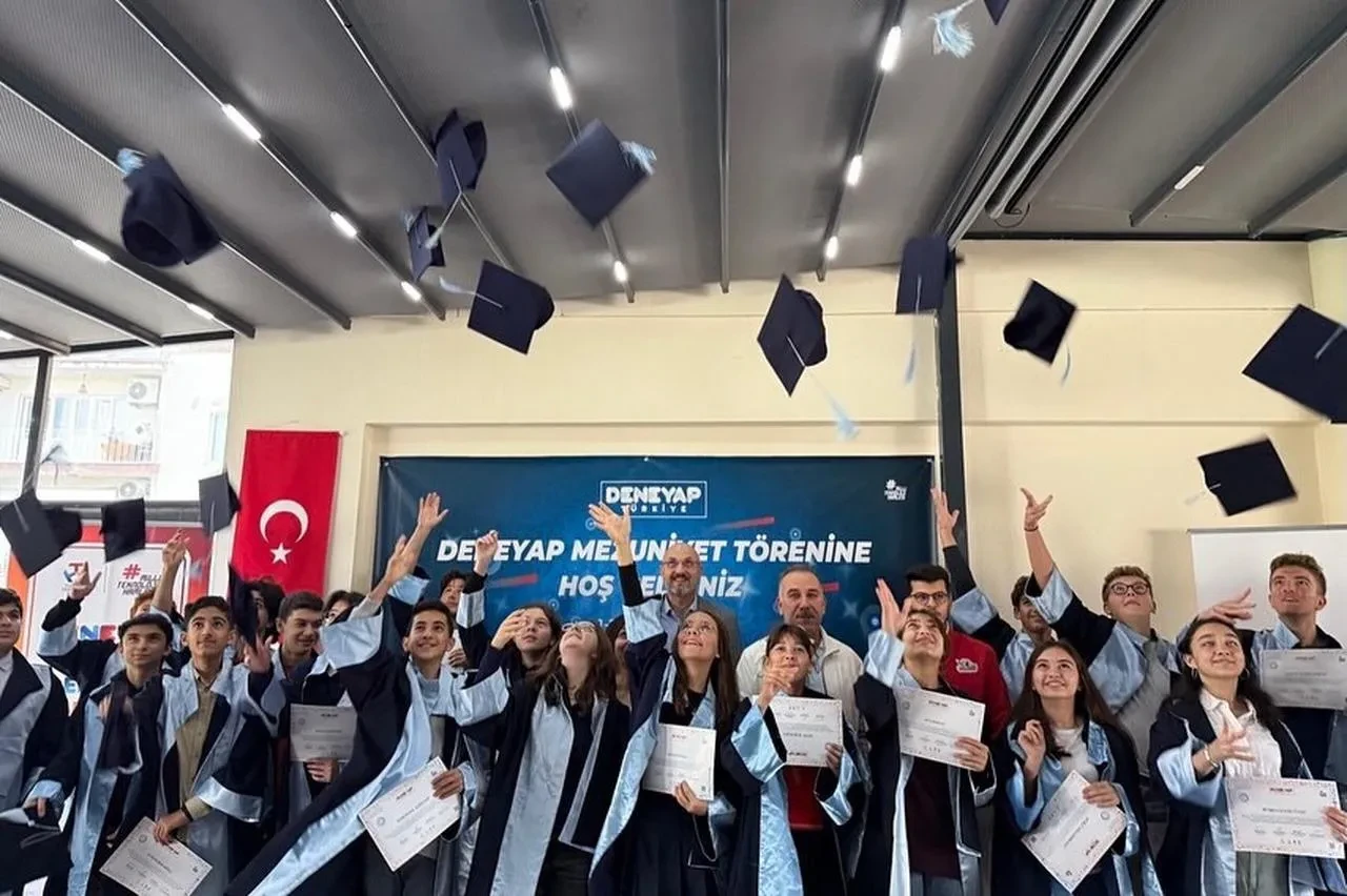 Aydın'da Deneyap Teknoloji Atölyesi'nden 59 genç mucit mezun oldu