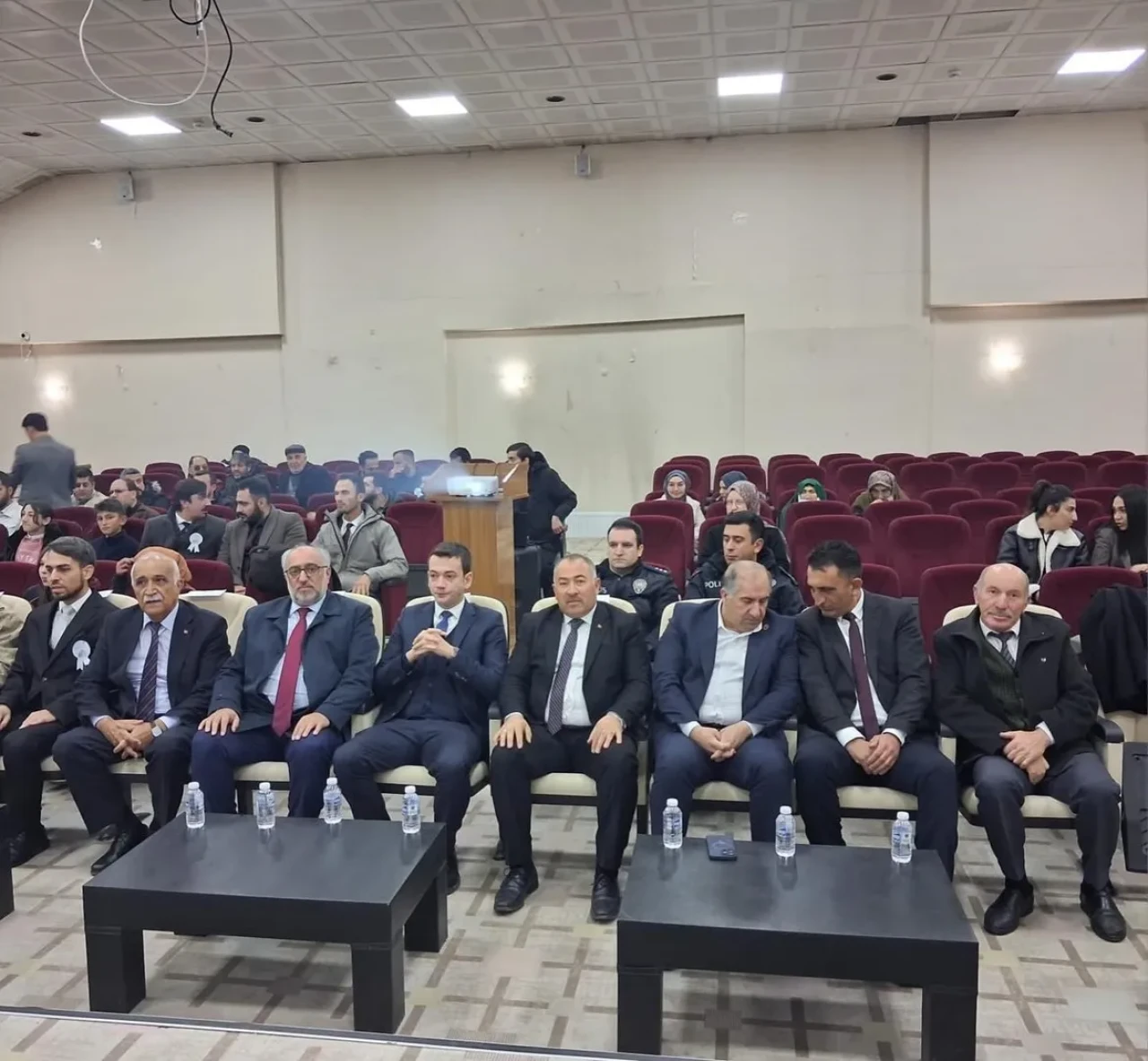 Çıldır'da Mevlid-i Nebi Haftası açılış programı Kültür Merkezi'nde gerçekleştirildi