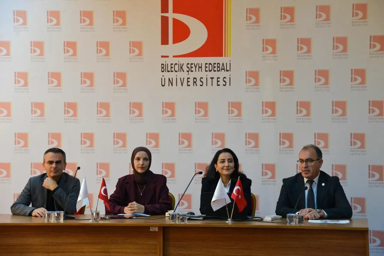 Bilecik Şeyh Edebali Üniversitesi'nde kariyer danışmanları bilgilendirme toplantısı yapıldı