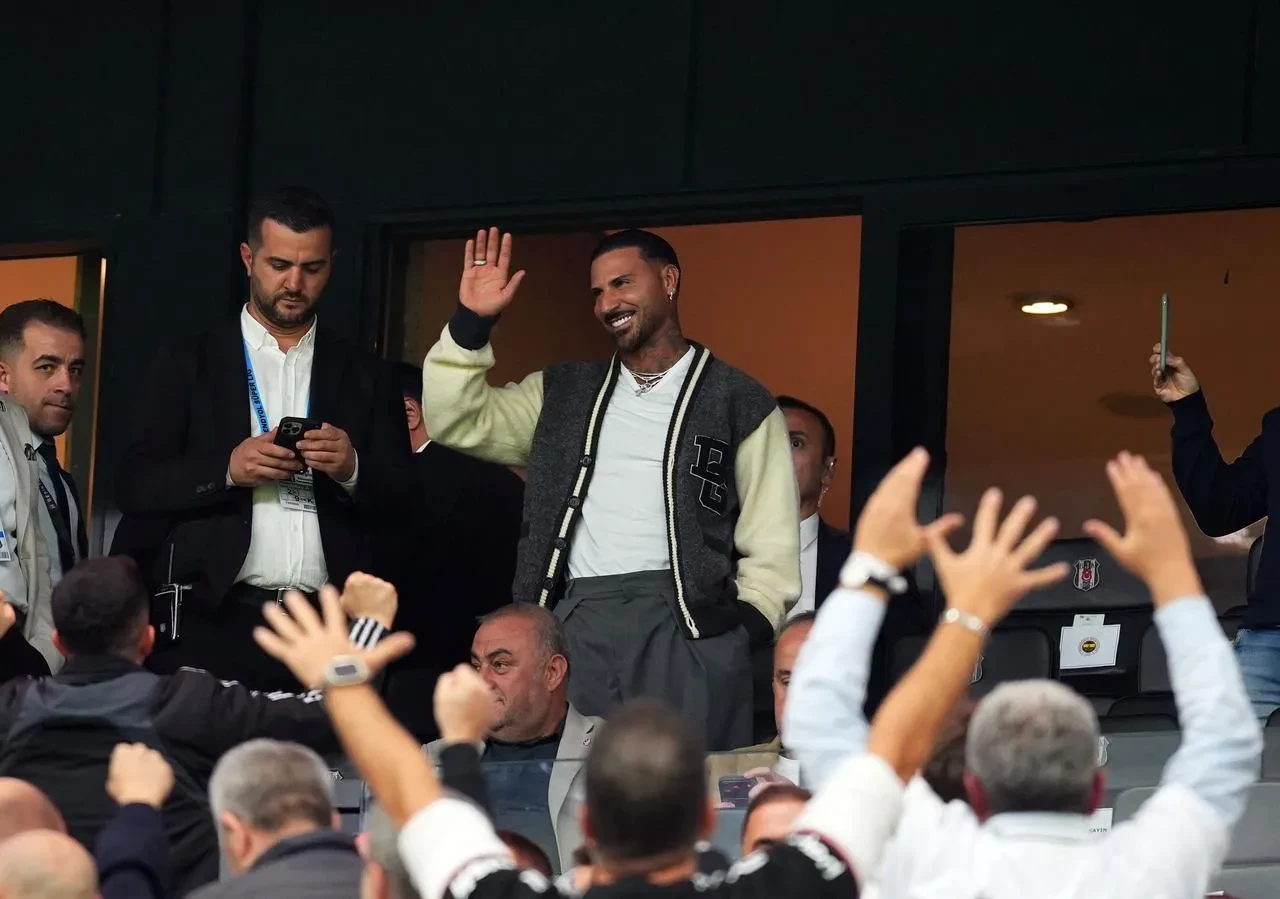 Beşiktaş'ta Sergen Yalçın Fenerbahçe derbisinde 2 değişiklik yaptı