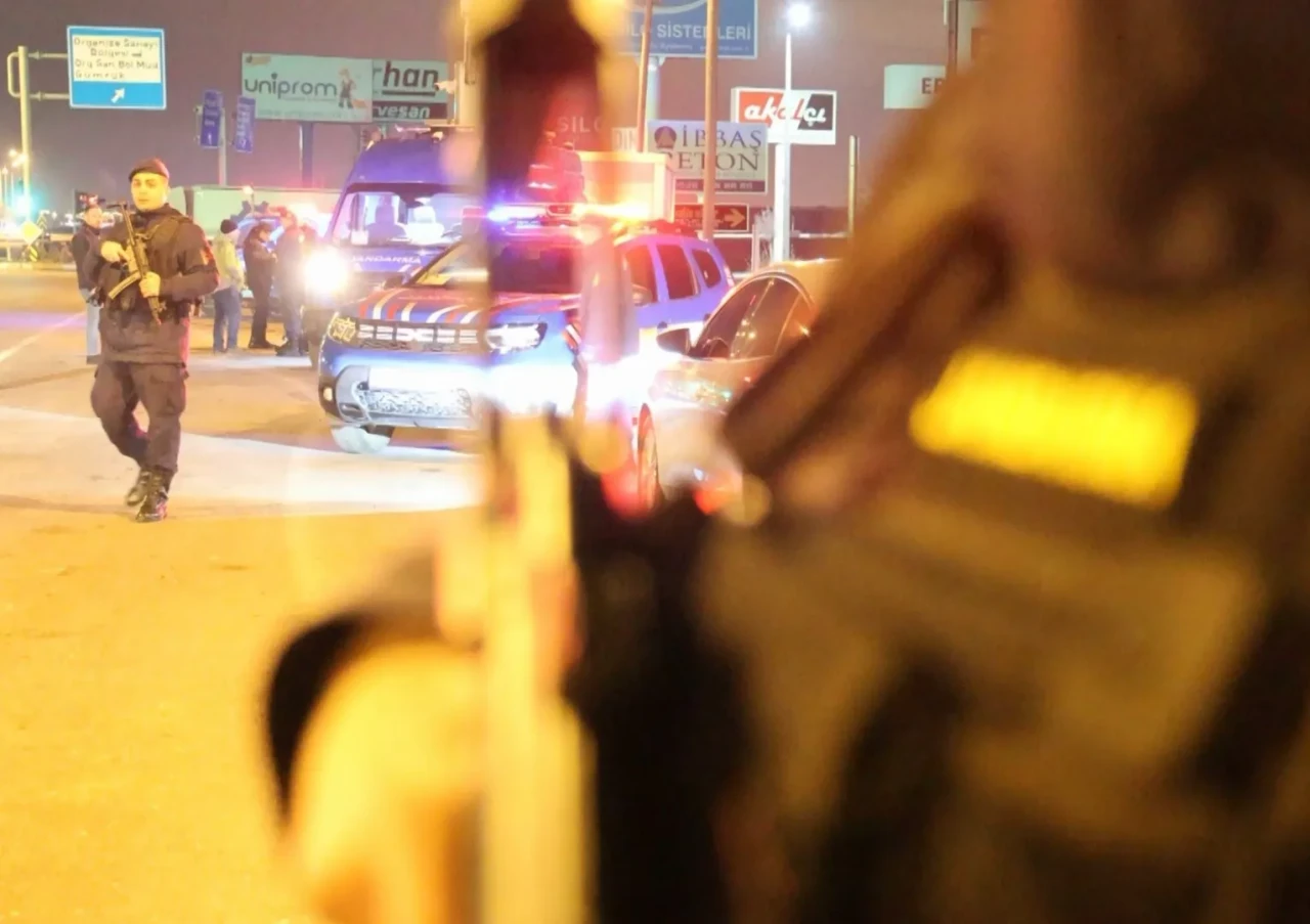 Aksaray’da jandarma ekipleri huzur ve güvenlik için denetimlerini sürdürüyor