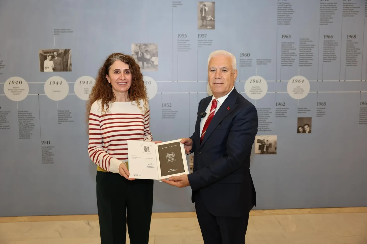 Bursa'da Nasip ve Nuri İyem'in eserleri 21 yıl sonra sanatseverlerle buluştu