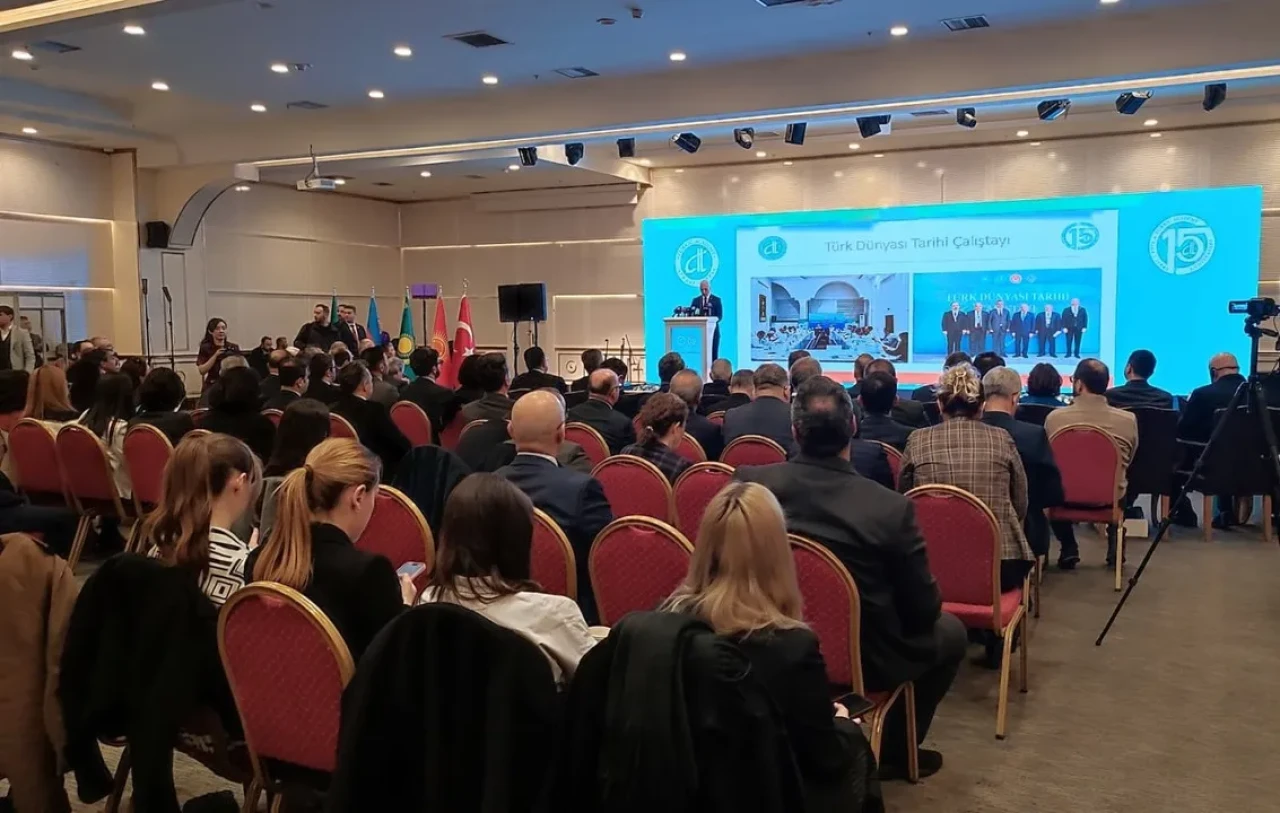 milli eğitim bakanı Yusuf Tekin Türk dili ve edebiyatından sosyal bilgilere kadar müfredat