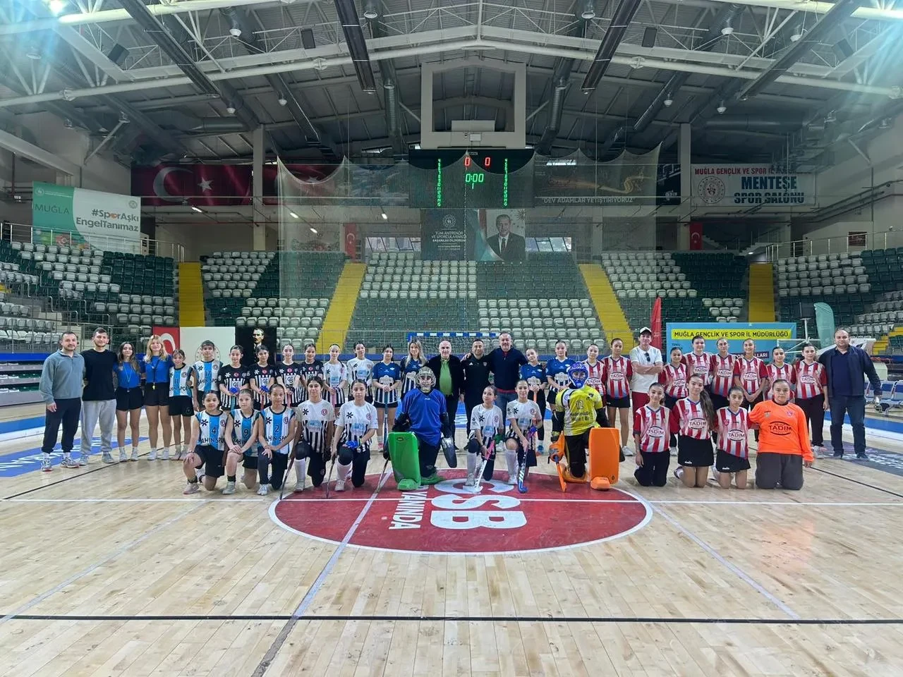 Muğla Hokey Cumhuriyet Kupası’nda şampiyonlar belli oldu