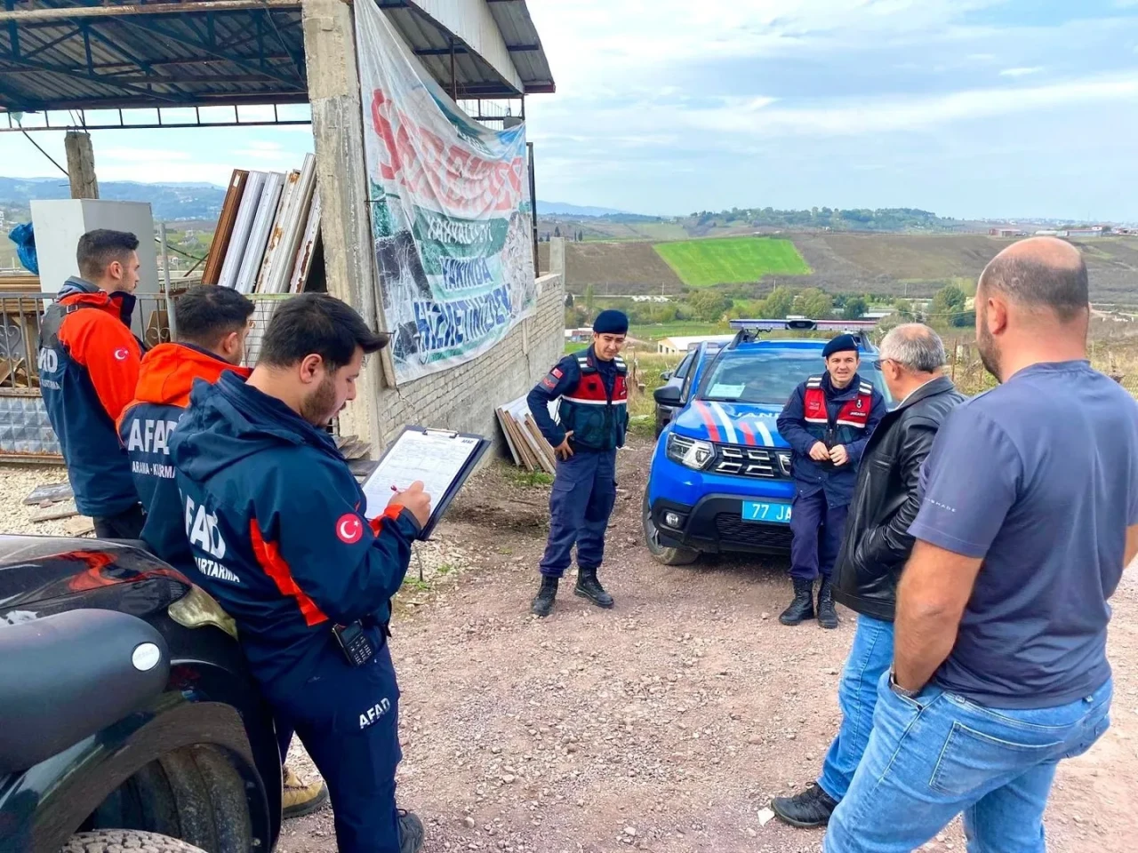 Yalova'da kaybolan alzheimer hastası vatandaş AFAD ve jandarma ekipleri tarafından bulundu