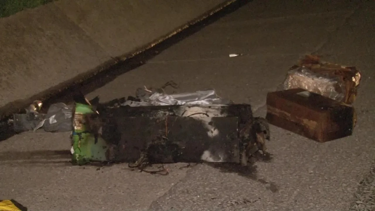 Kuzey Marmara Otoyolu'nda kamyonun lastiğinden yangın çıktı