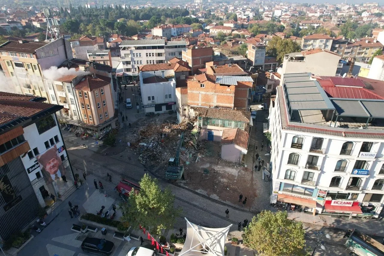 Sındırgı afet bölgesi ilan edildi ve hasar tespit çalışmaları tamamlandı