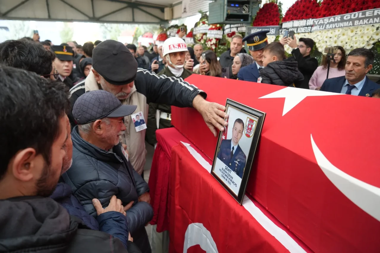 şehit Burak Özkan Niğde'de son yolculuğuna uğurlandı