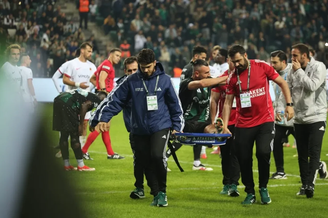 Kocaelispor'un golcüsü Serdar Dursun menüsküs sıkışması yaşadığını ve takımın yükselişini anlattı