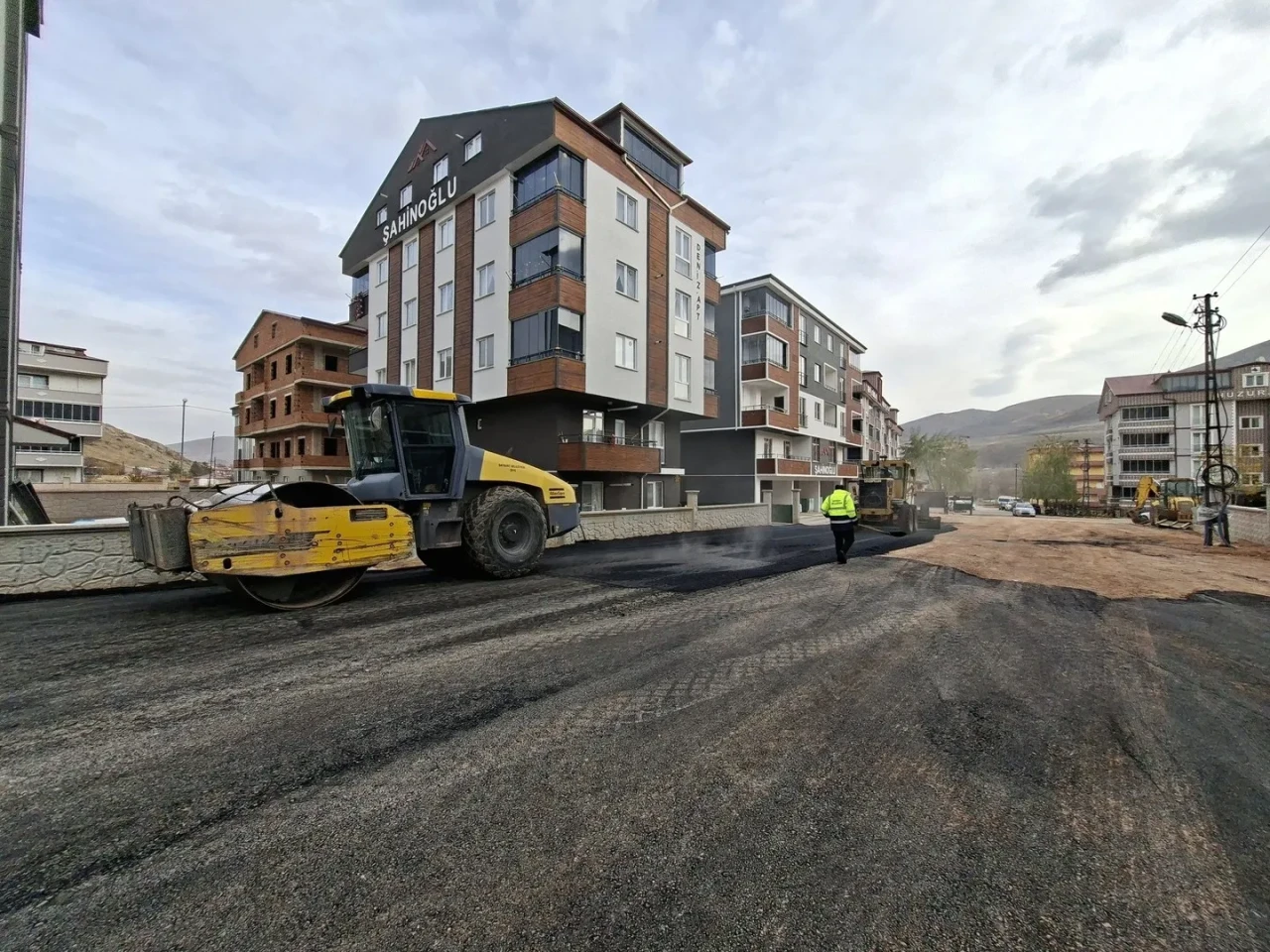 Bayburt'ta şehir estetiği ve altyapı çalışmaları hızla devam ediyor