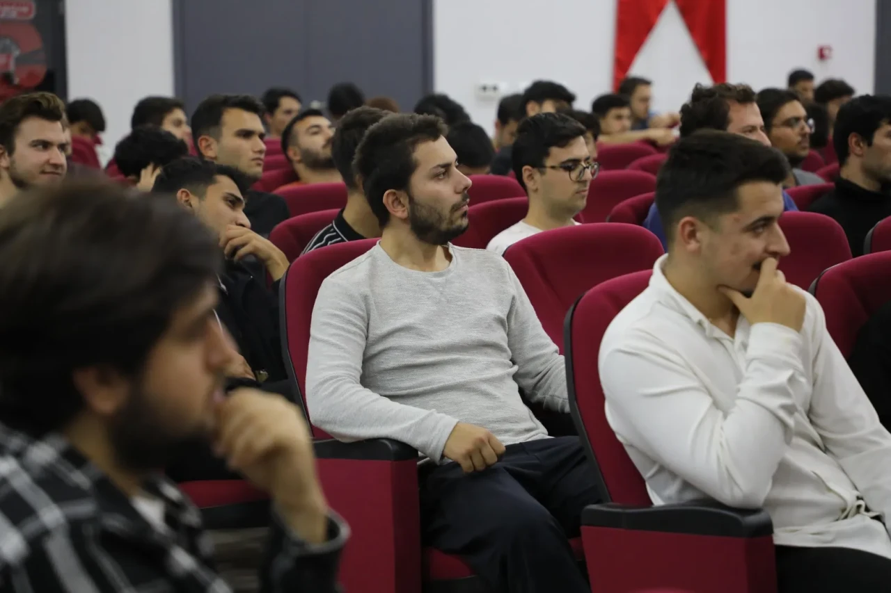 Bartın Üniversitesi ve Muş Alparslan Üniversitesi rektörleri gençlerle buluştu