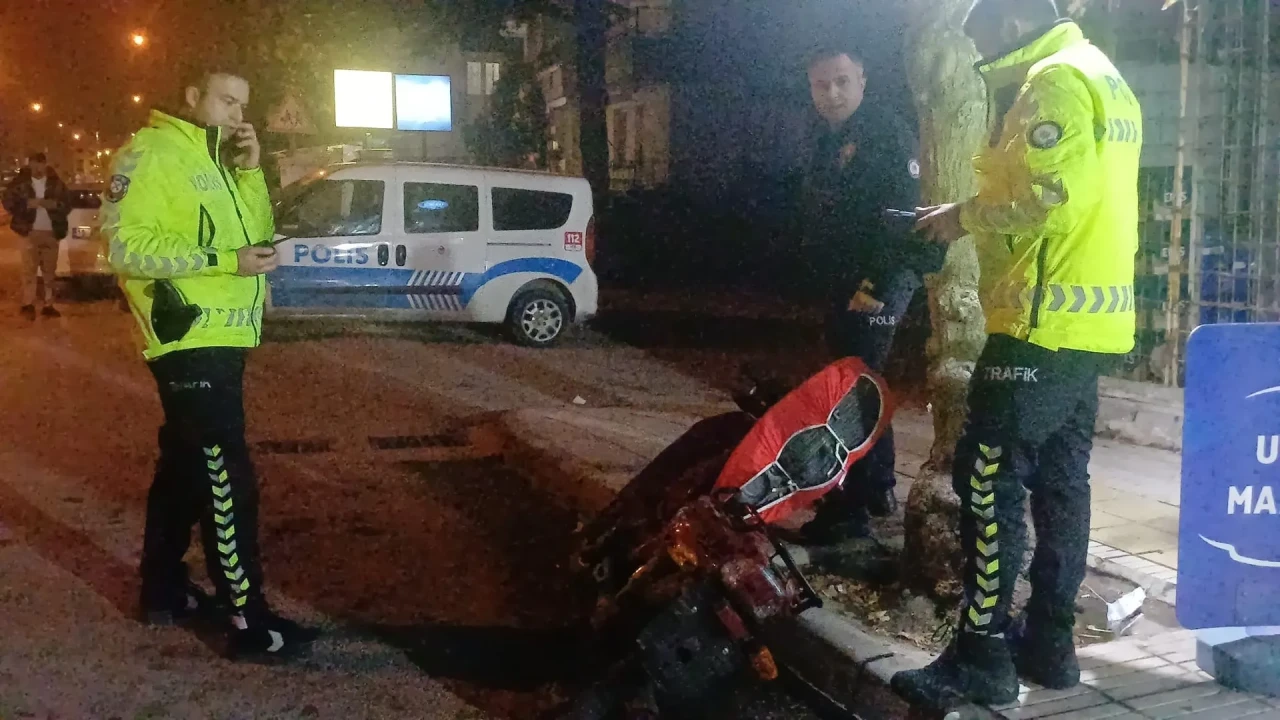 Çorum’da motosiklet çalan üç çocuk polis tarafından yakalandı ve üzerlerinden uyuşturucu çıktı