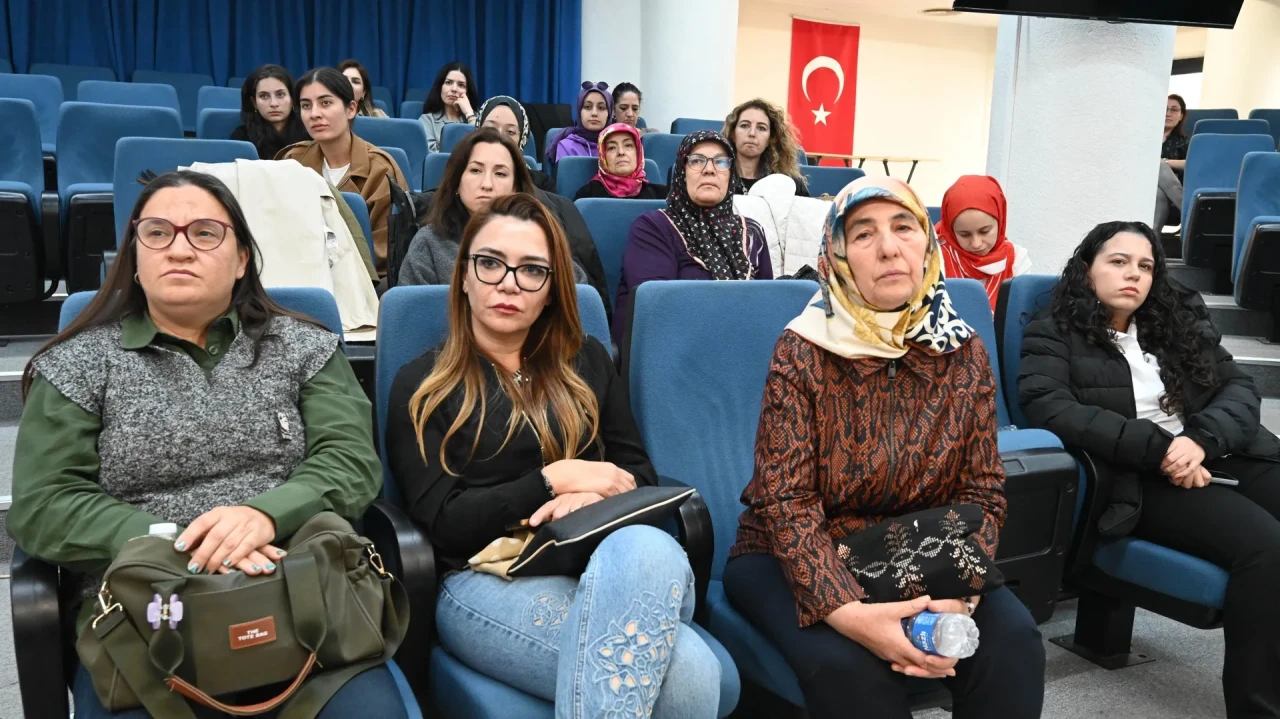 Denizli'de kadın girişimciler için sanayide eğitim programı düzenlendi