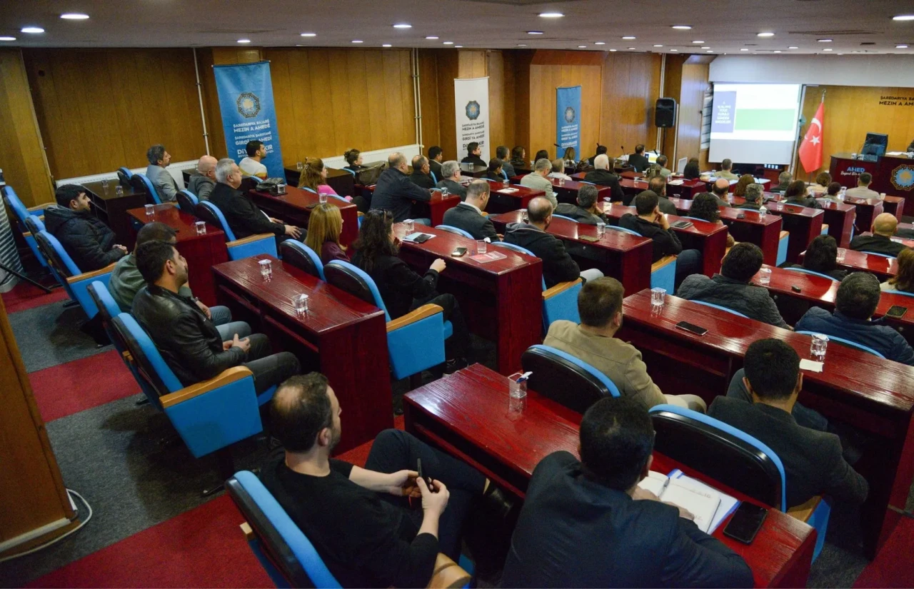 Diyarbakır Büyükşehir Belediyesi iş sağlığı ve güvenliği toplantısında çalışma sahalarını değerlendirdi