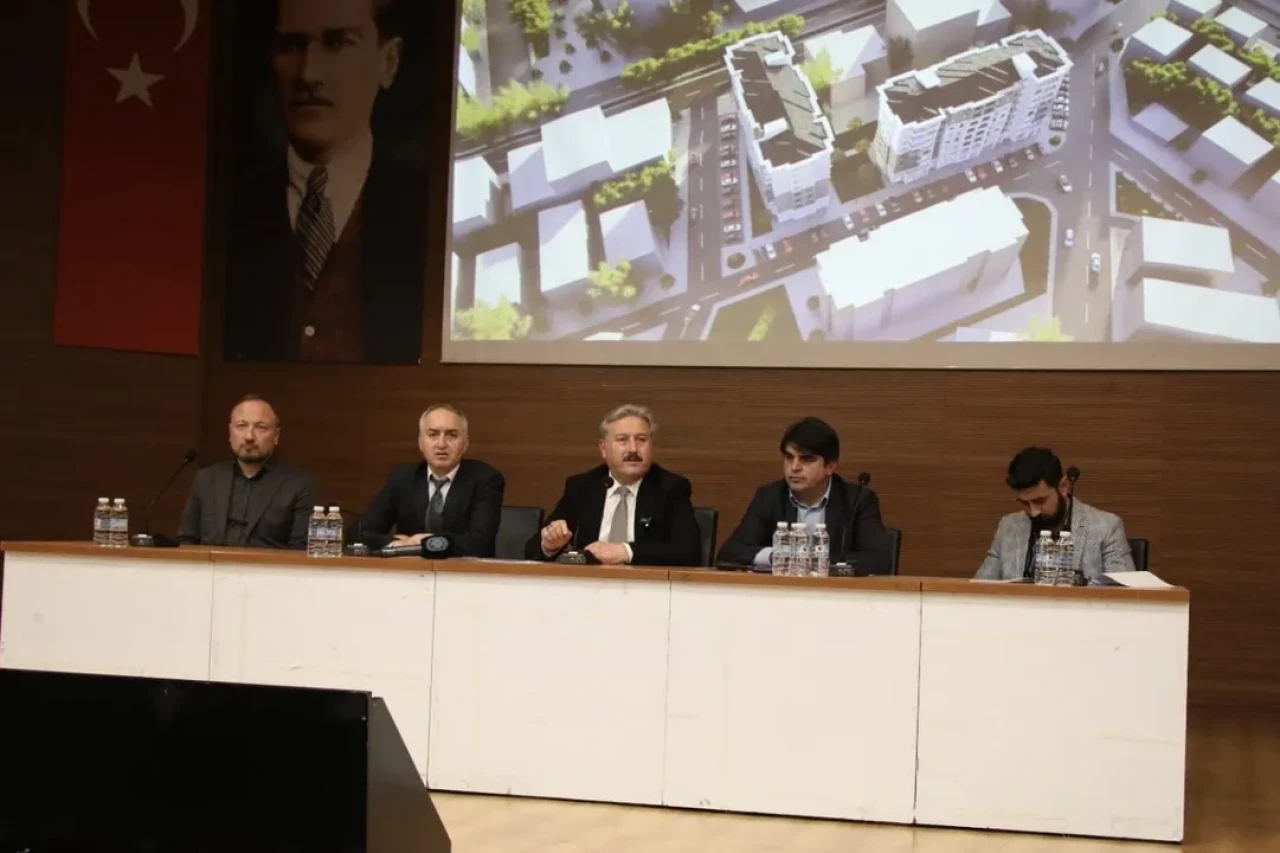 Melikgazi Belediyesi Aydınlıkevler’de yeni kentsel dönüşüm projesi başlattı