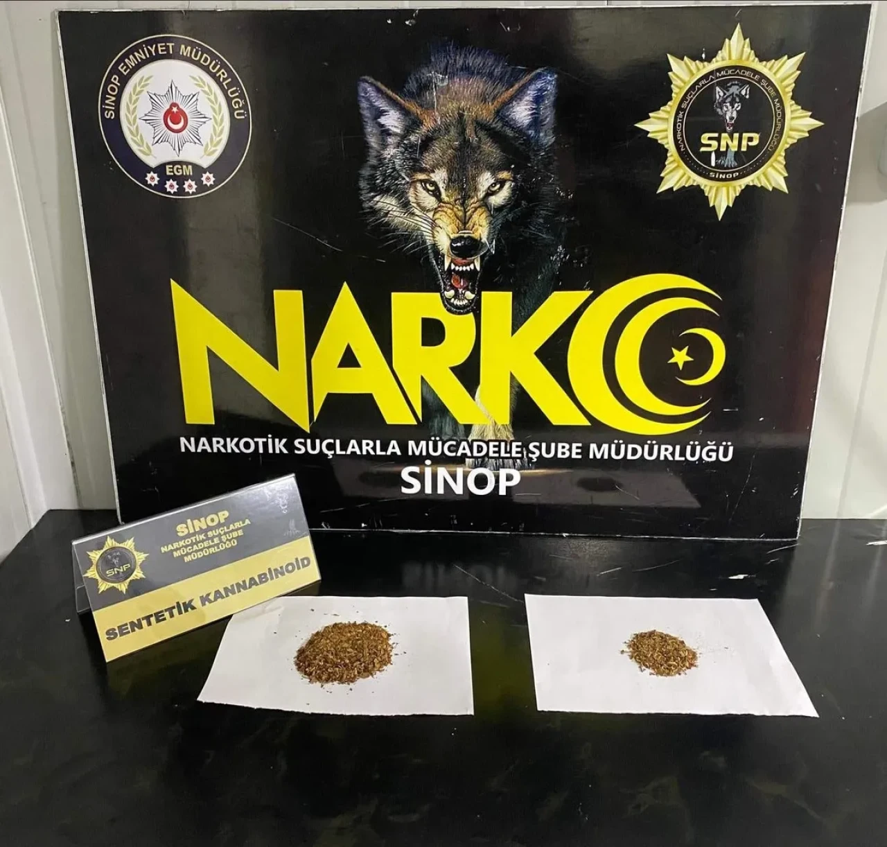 Sinop'ta uyuşturucu operasyonlarında eroin ve bonzai hammaddesi ele geçirildi, 11 gözaltı