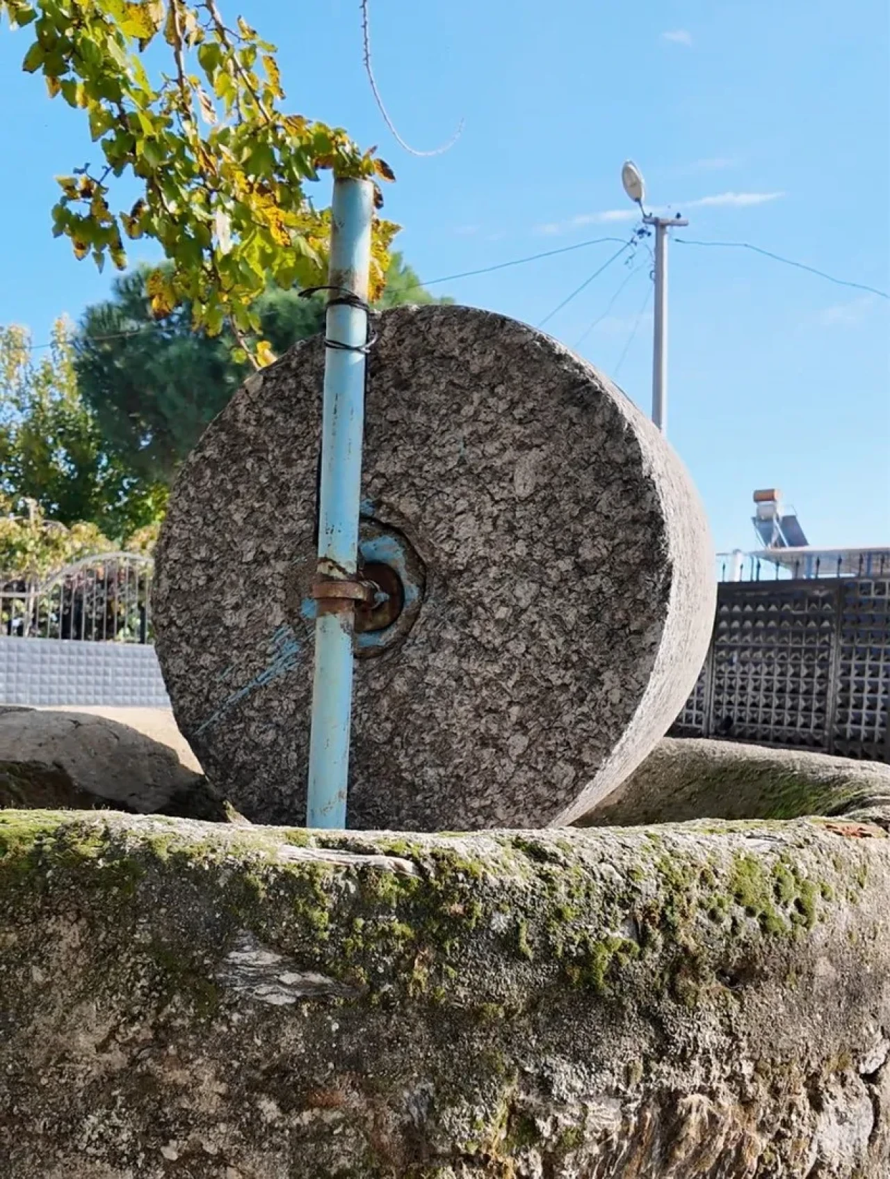 aydın’da asırlık taş değirmen teknolojiye yenik düştü
