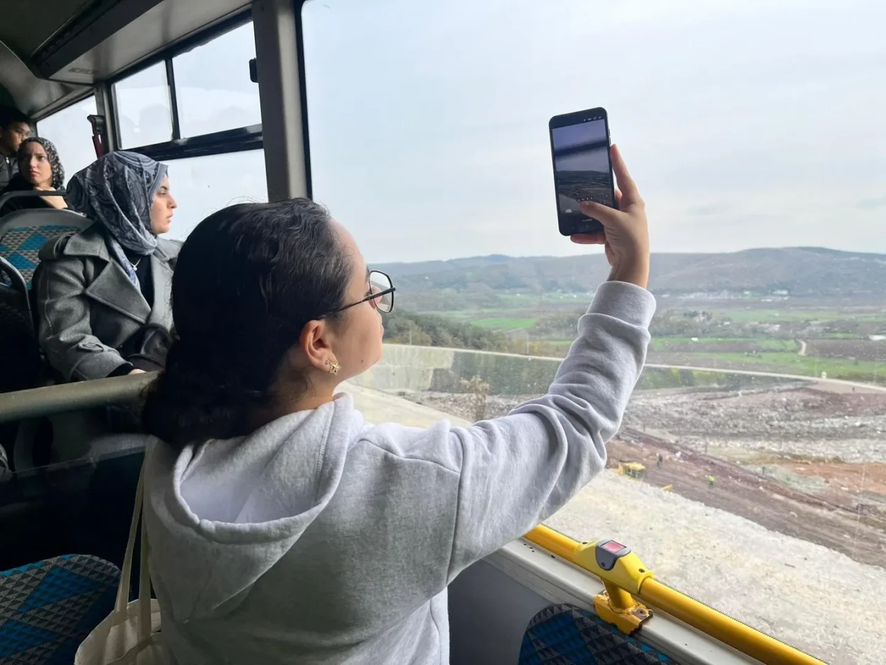 Sakarya’da öğrenciler atıktan enerjiye dönüşüm süreçlerini yerinde inceledi