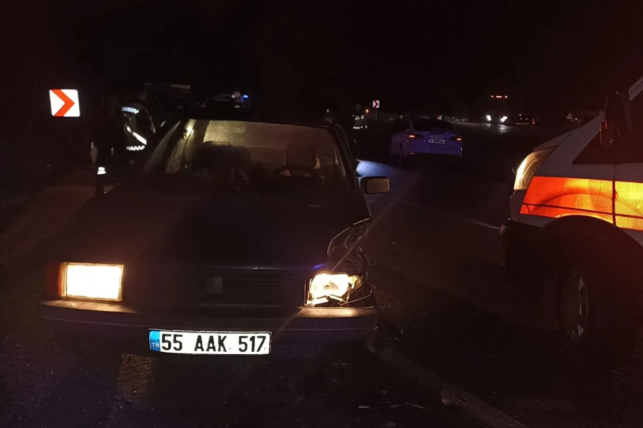 Samsun'da üç aracın karıştığı kazada 3 kişi yaralandı