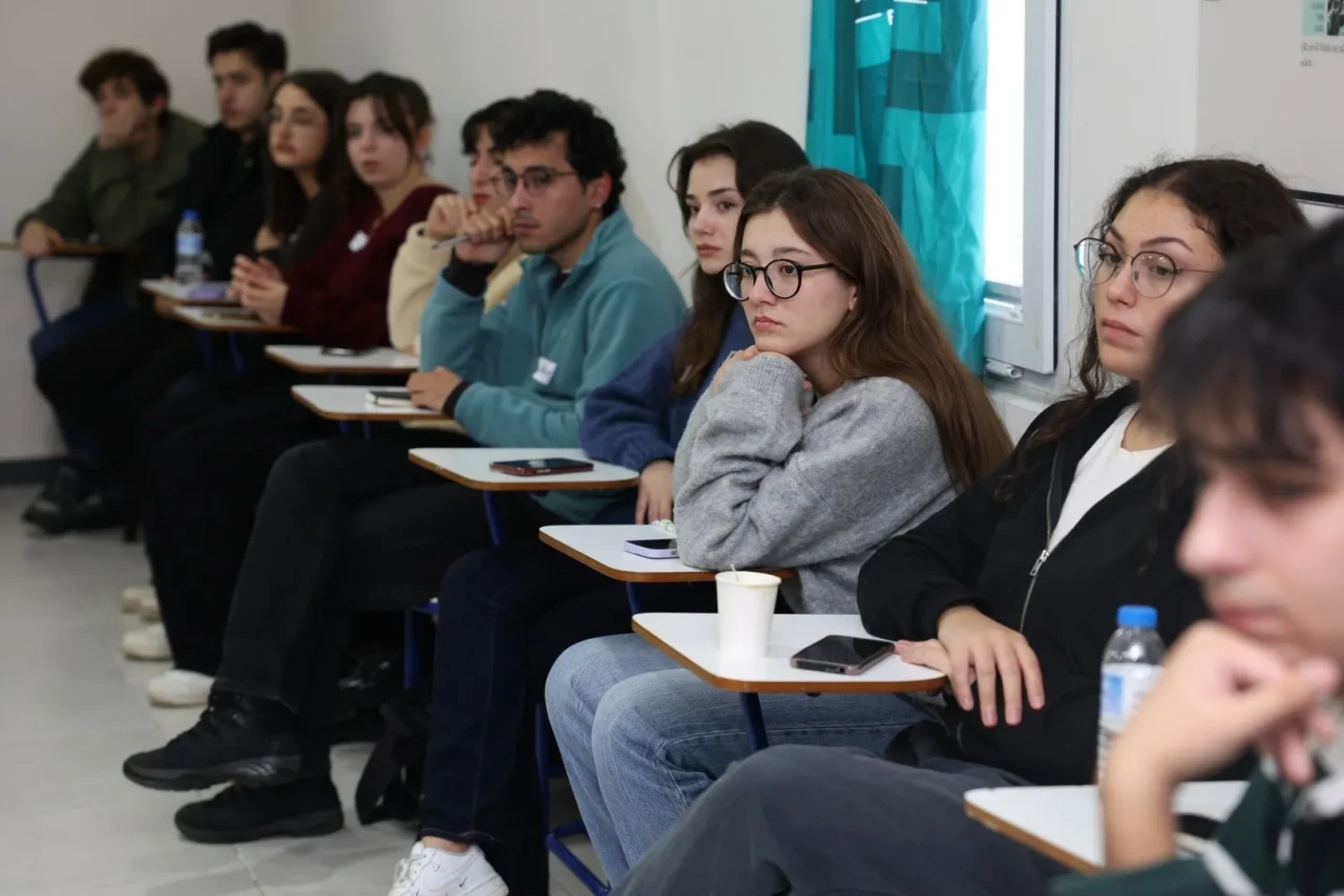 Nilüfer Belediyesi iklim krizi ve doğa etkinliği ile gençleri bilinçlendirdi