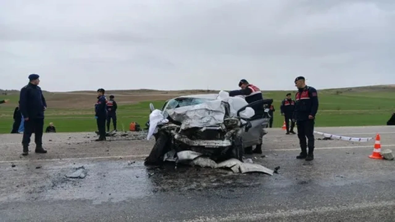 Feci trafik kazası Ankara'da 6 can aldı