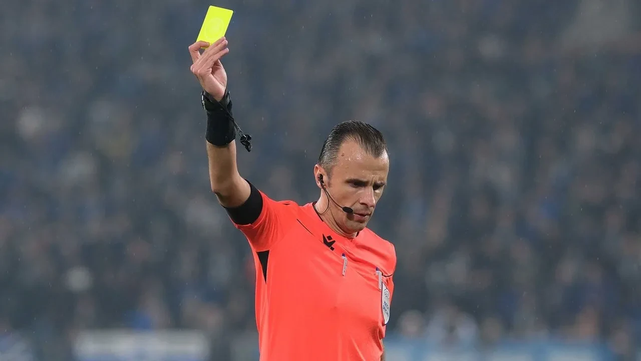 TFF'den yabancı hakem hamlesi: Beşiktaş-Galatasaray derbisinde İrfan Peljto görev alacak